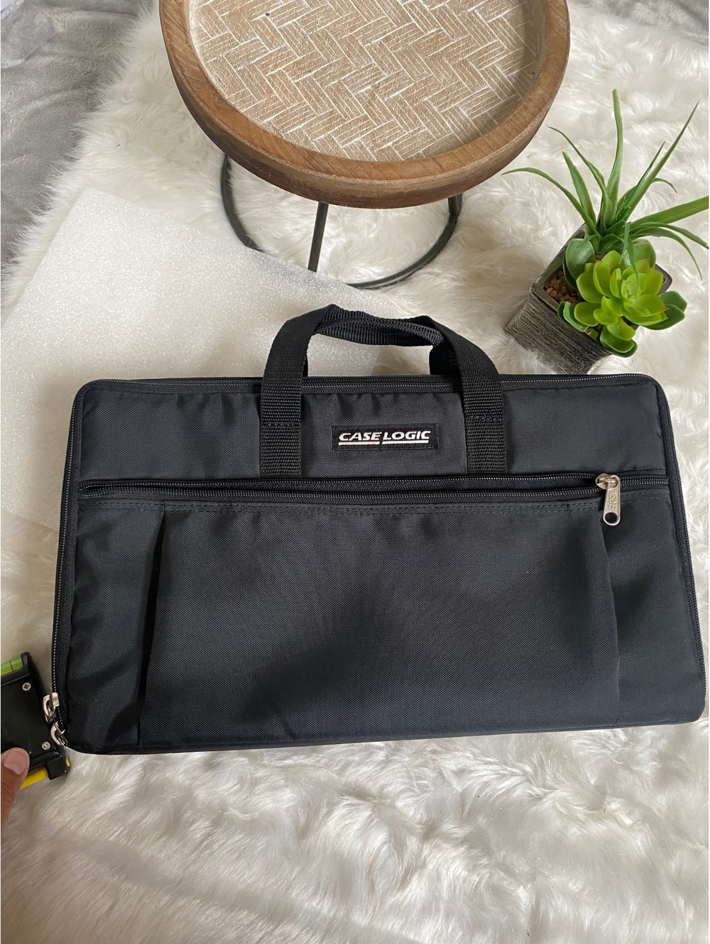 Case Logic Black cassetteOrganizer Storage Bag with Dividers